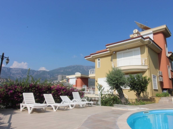 Semi-Detached Seaview Villa/Kargicak